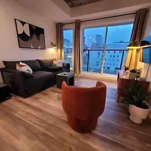  Apartment Mid-century Modern Style - Pool/terrace