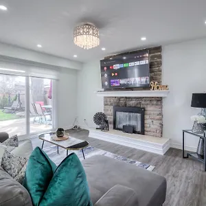 Luxury 5br In Scarborough , Toronto Canada
